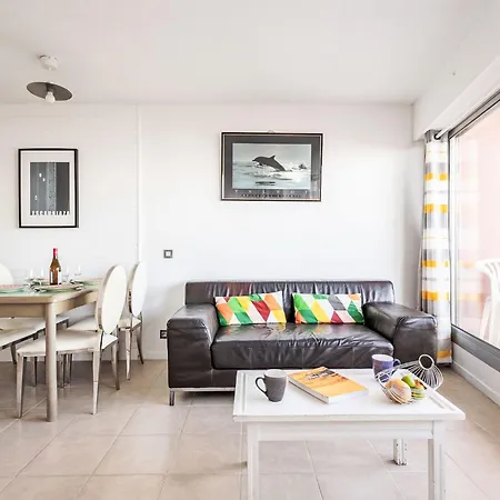 Et Golf-5 By Interhome * Anglet